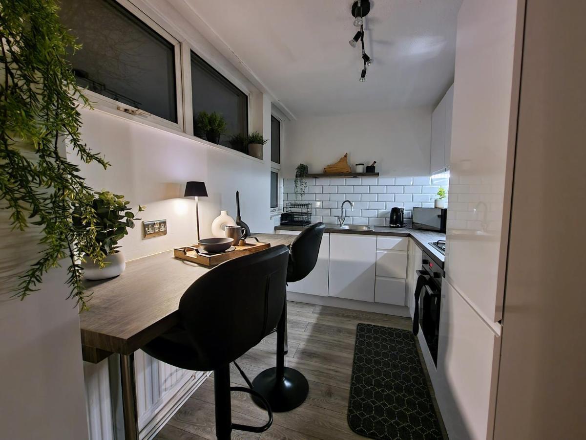 Spacious And Modern Flat In Archway Лондон Экстерьер фото