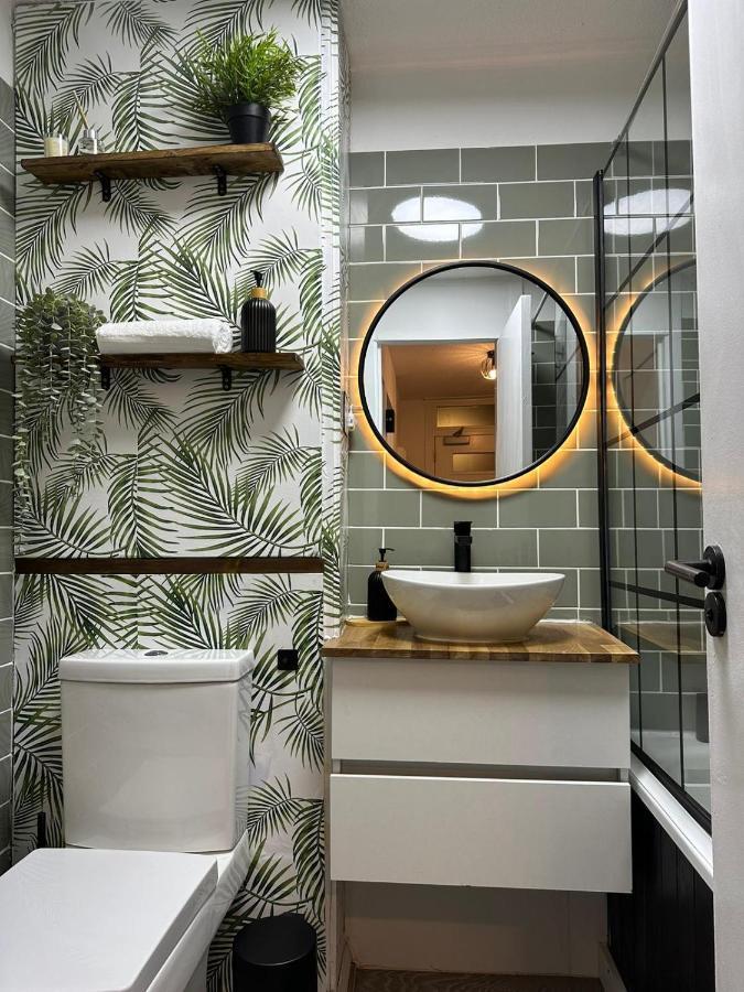 Spacious And Modern Flat In Archway Лондон Экстерьер фото