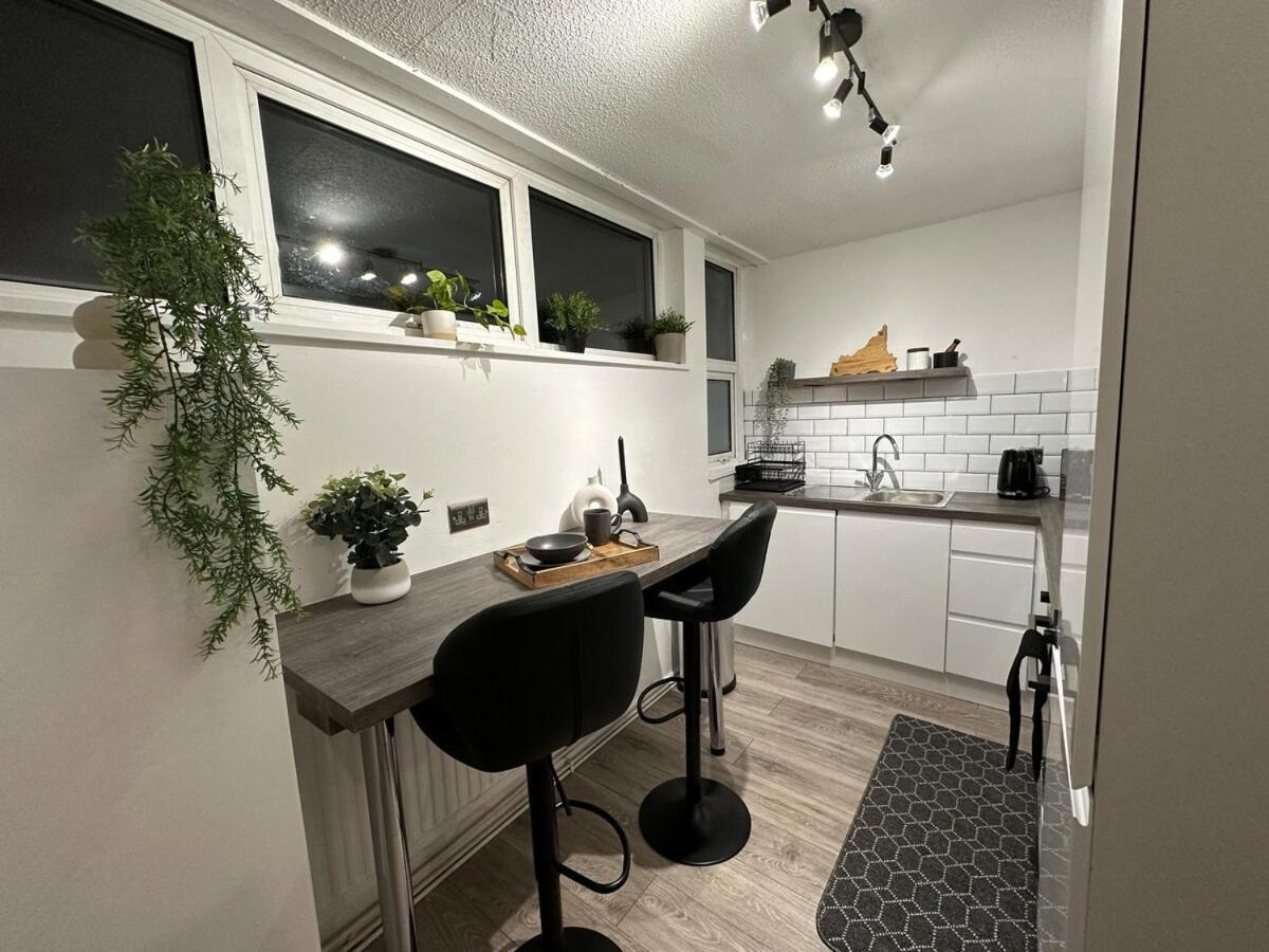 Spacious And Modern Flat In Archway Лондон Экстерьер фото
